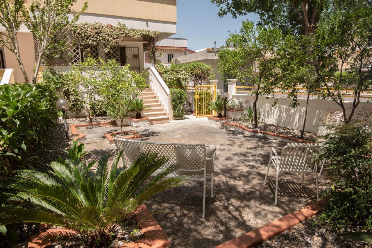 Casa Vacanza Sant'Erasmo Ginosa Marina Marina di Ginosa Exteriör bild
